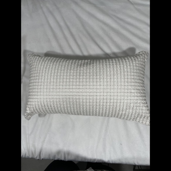 NEW Decorative Pillow for‎ Hudson Park HP Seed Stitch Trellis - Picture 1 of 12